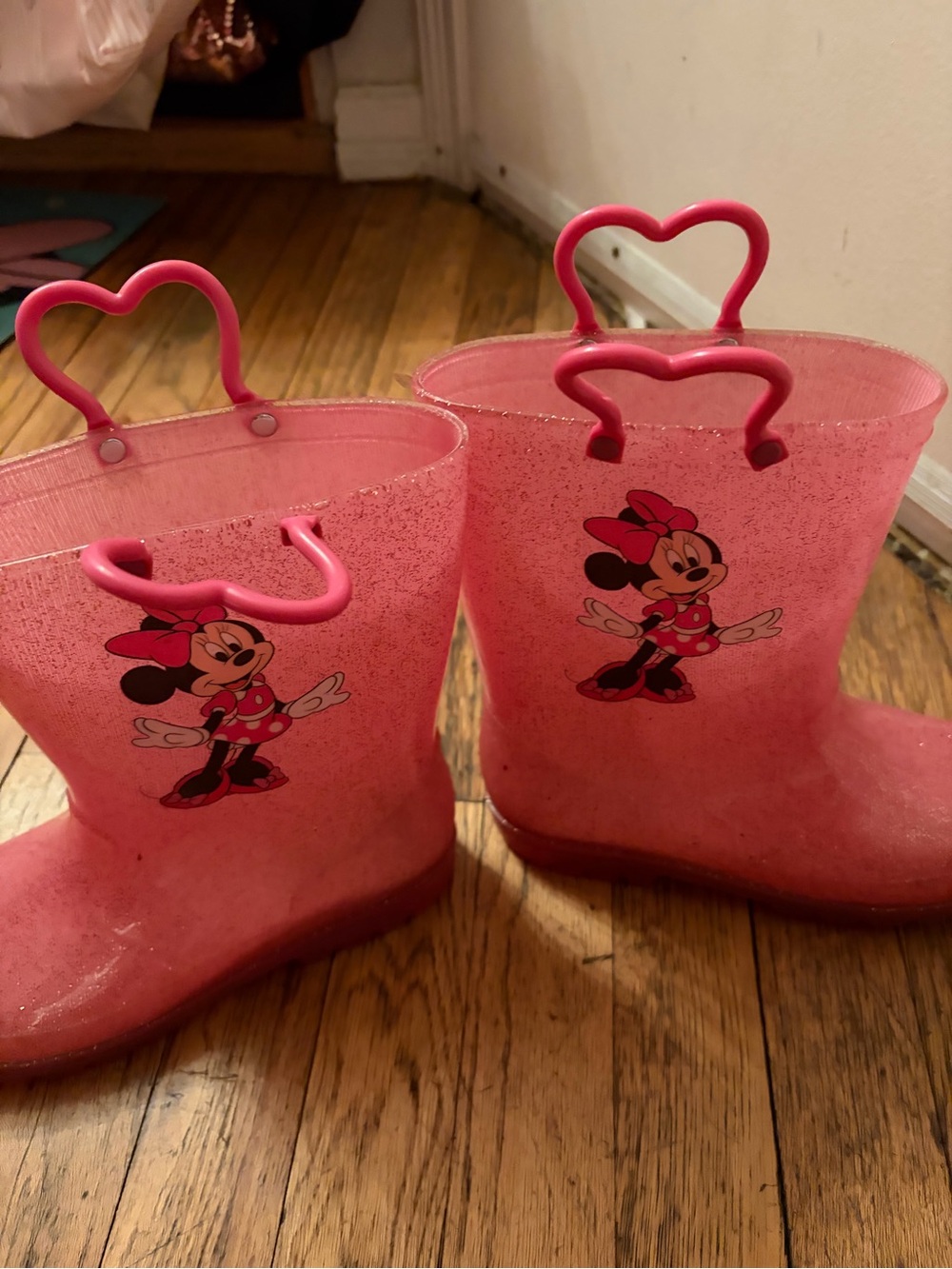 Girls Disney pink Minnie Mouse rain boots light up